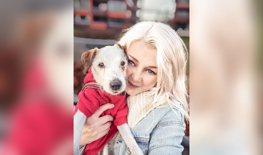 Ester met 'de beste vriend die ze ooit gehad heeft'