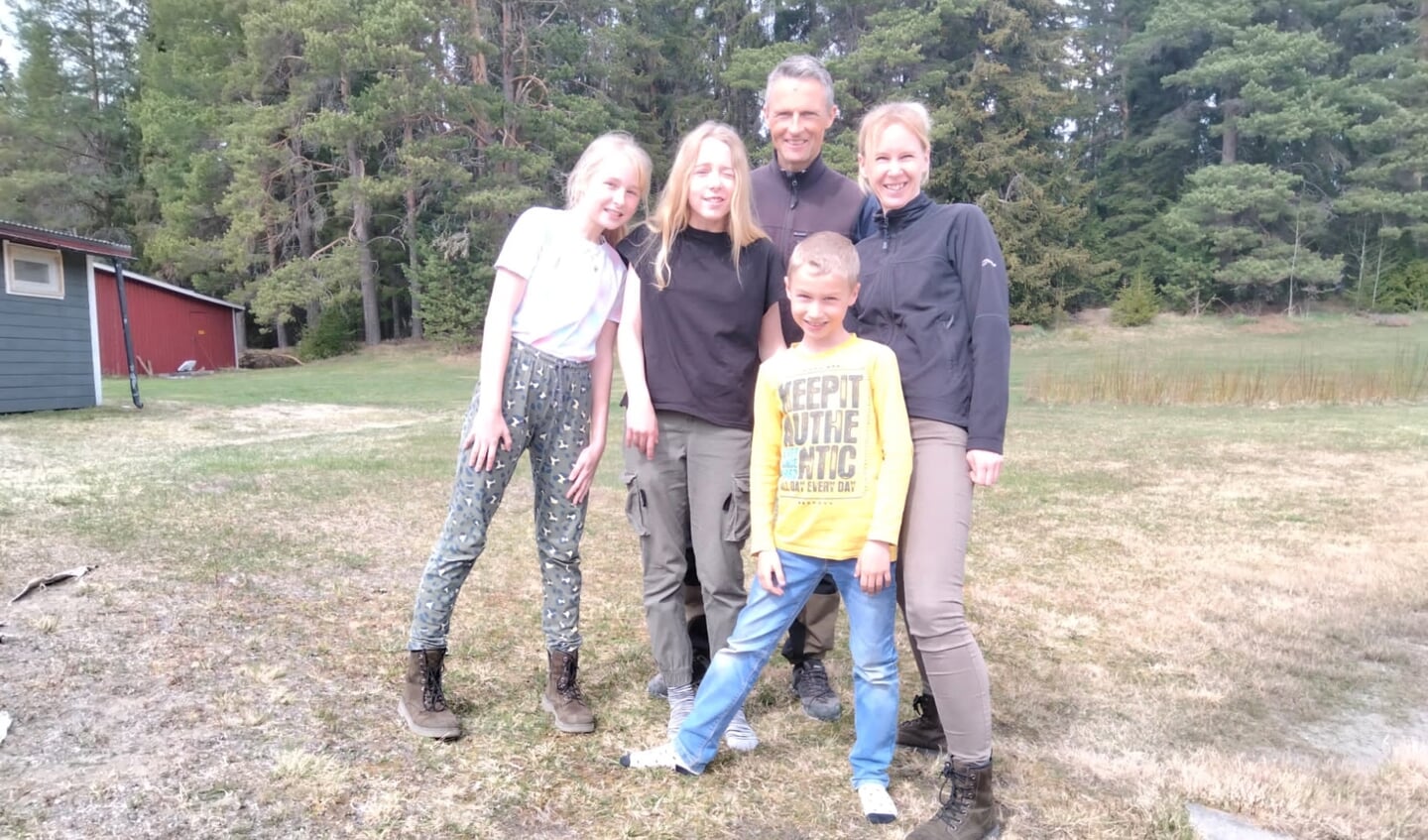 Het gezin Van Pelt uit heeft het prima naar de zin in het noorden van Zweden.