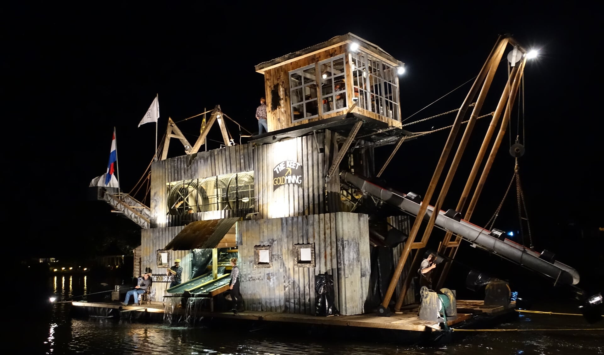 'The Keet - The Gold Dregde' is door de jury als winnaar van de grote boten uitgeroepen 