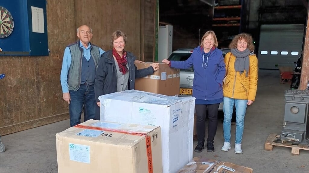De goederen staan klaar voor vervoer naar Oekraïne