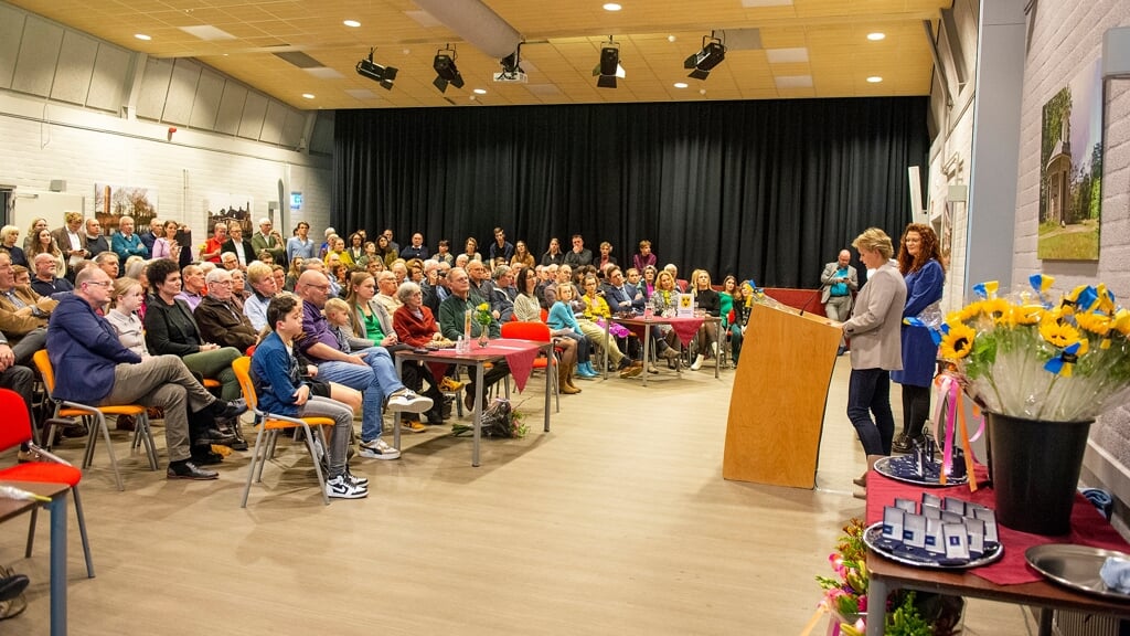 nieuwjaarsreceptie gemeente met speld