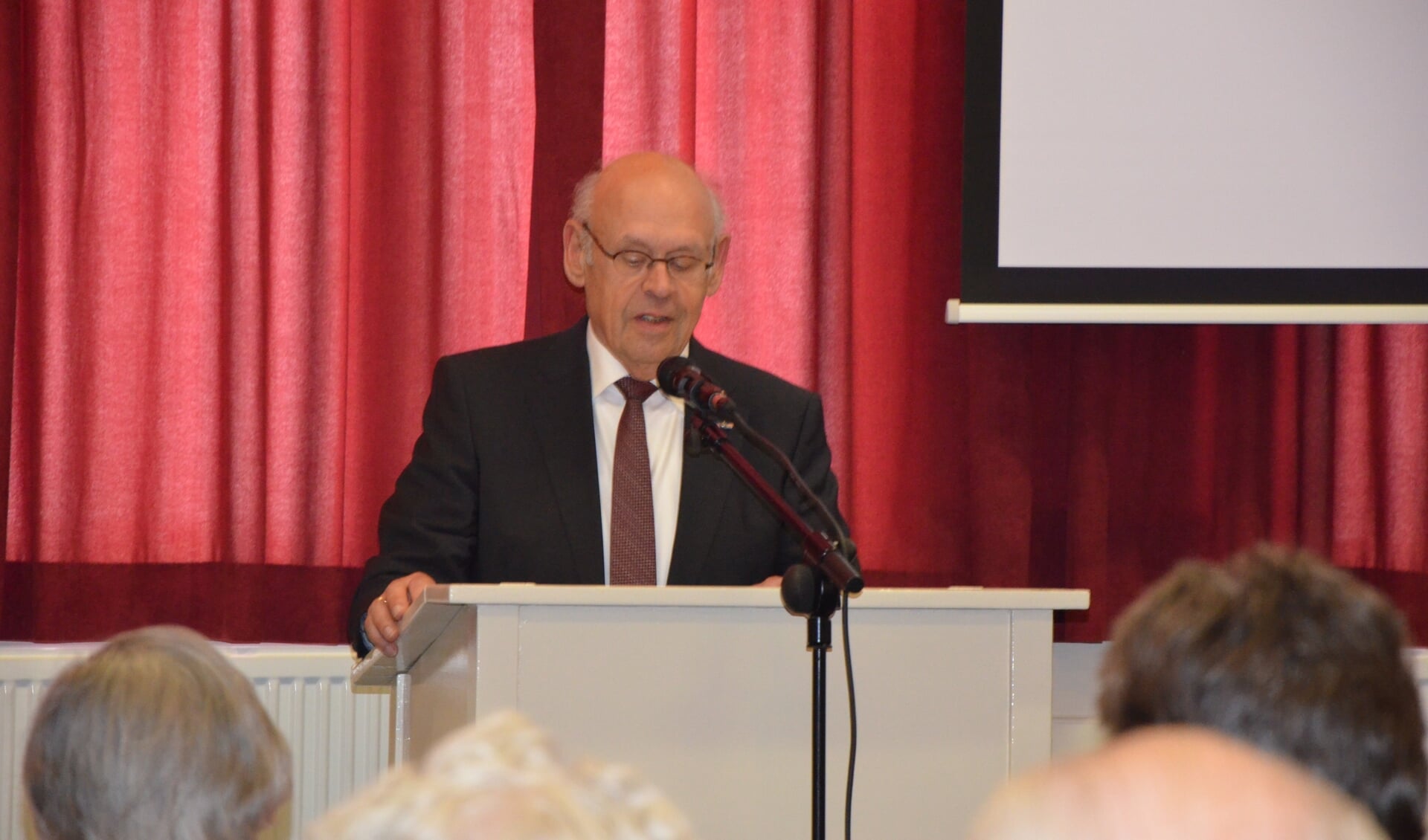 In 2018 was Theo Bunjes in Langbroek voor de presentatie van de heruitgave van het boek 'Langbroek in de Tweede Wereldoorlog'.