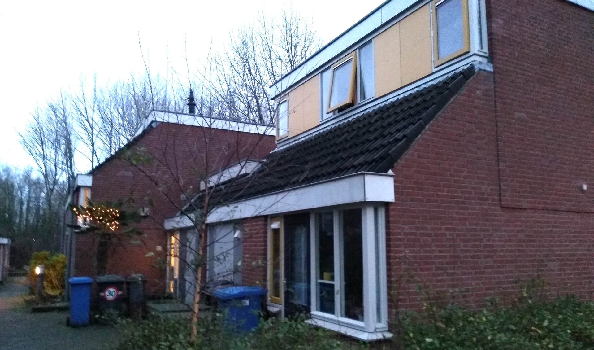 Aan de Langstraat in Bunnik staan 36 sociale huurwoningen van Portaal. Een flink aantal bewoners is ontevreden over de mate van isolatie van de woningen.