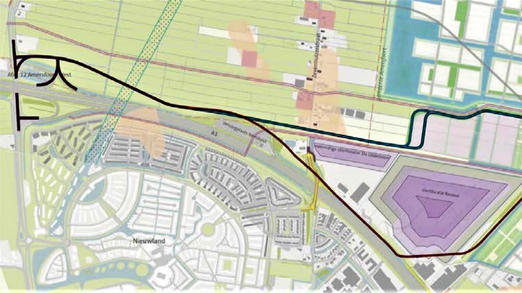 In blauw: de voorgestelde ontsluitingsweg, met links de aansluitingen op de snelweg.