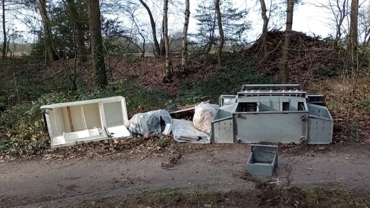 Bewoners zijn bang voor dumpingen, als de gemeente Barneveld het nieuwe afvalsysteem invoert.