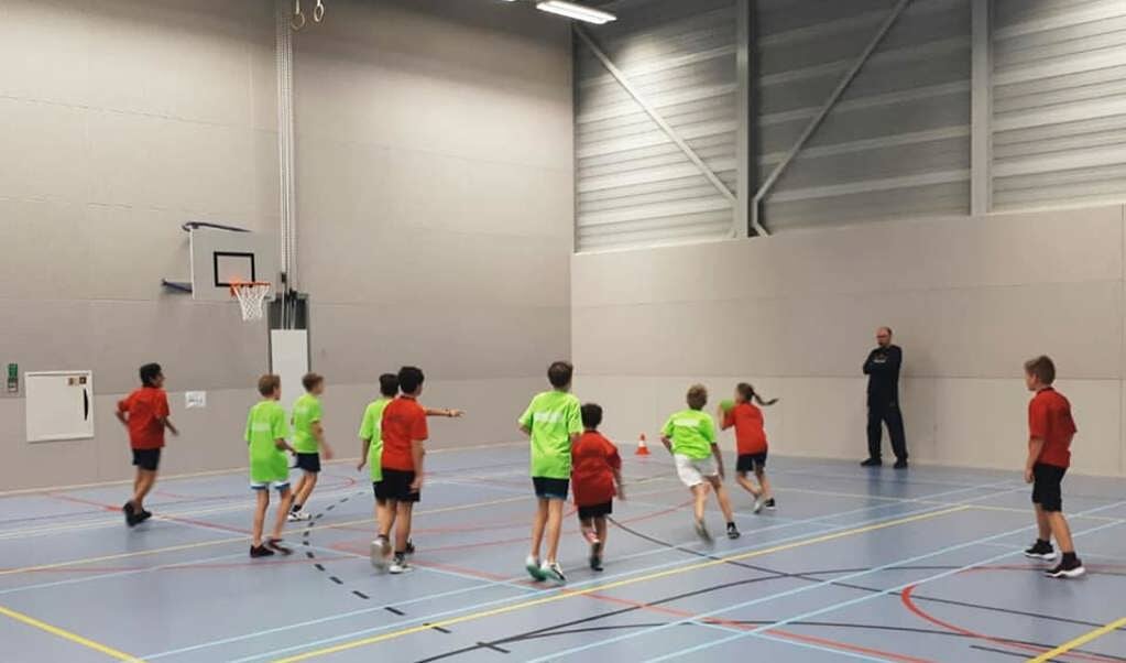Schoolbasketbal wordt in 2023 gespeeld in sporthal Oosterbliek