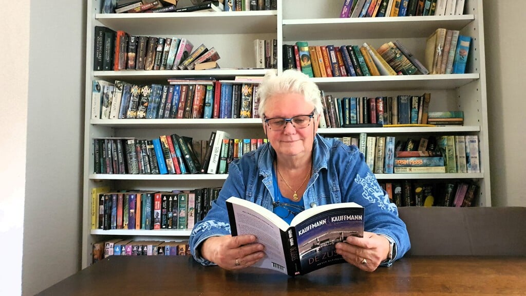 Marieke van Bork leest en schrijft boeken. Ze zou het leuk vinden als ze die interesses met gelijkgestemden kon delen in een leesclub.