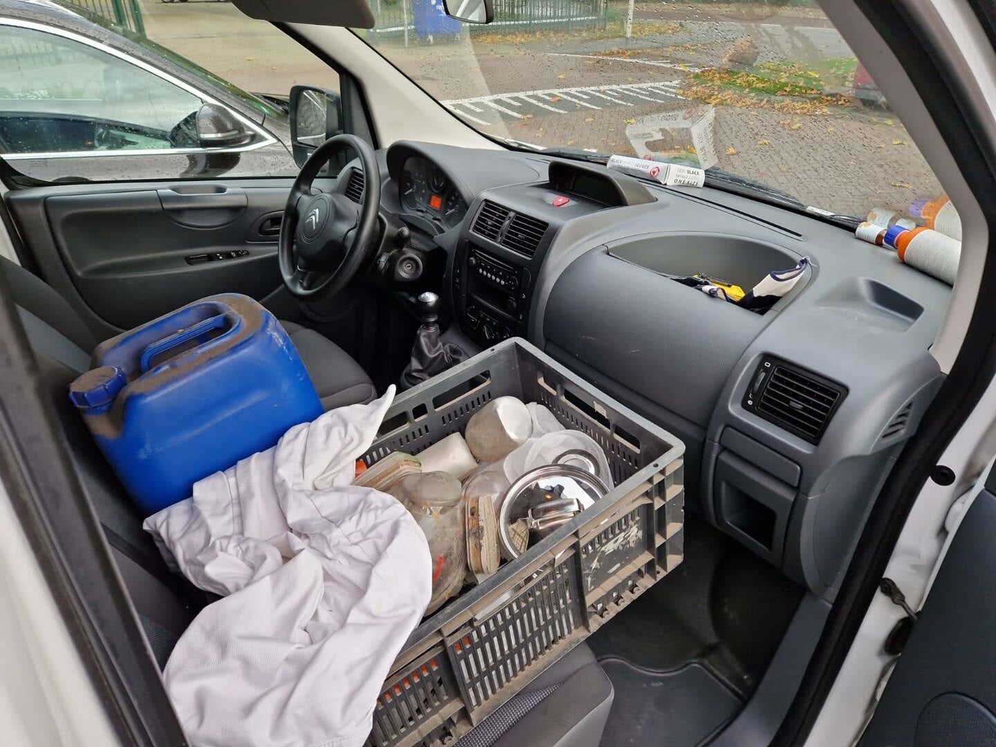 Verdachte voorwerpen in de bus