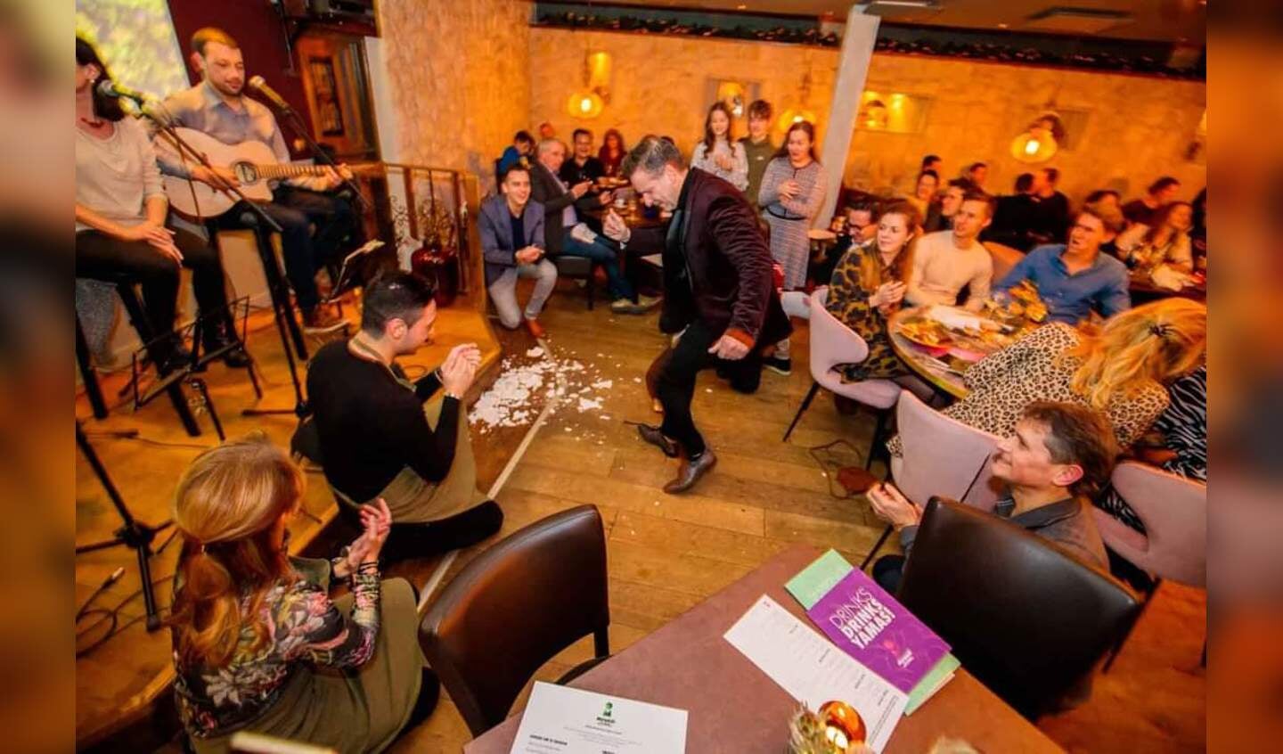Na de pauze gaan we feesten op z'n Grieks