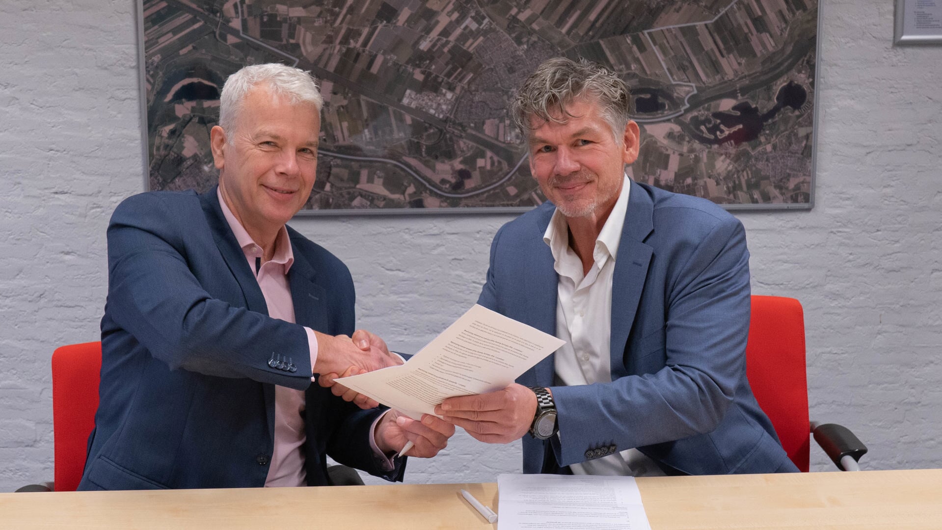 De overeenkomst wordt getekend