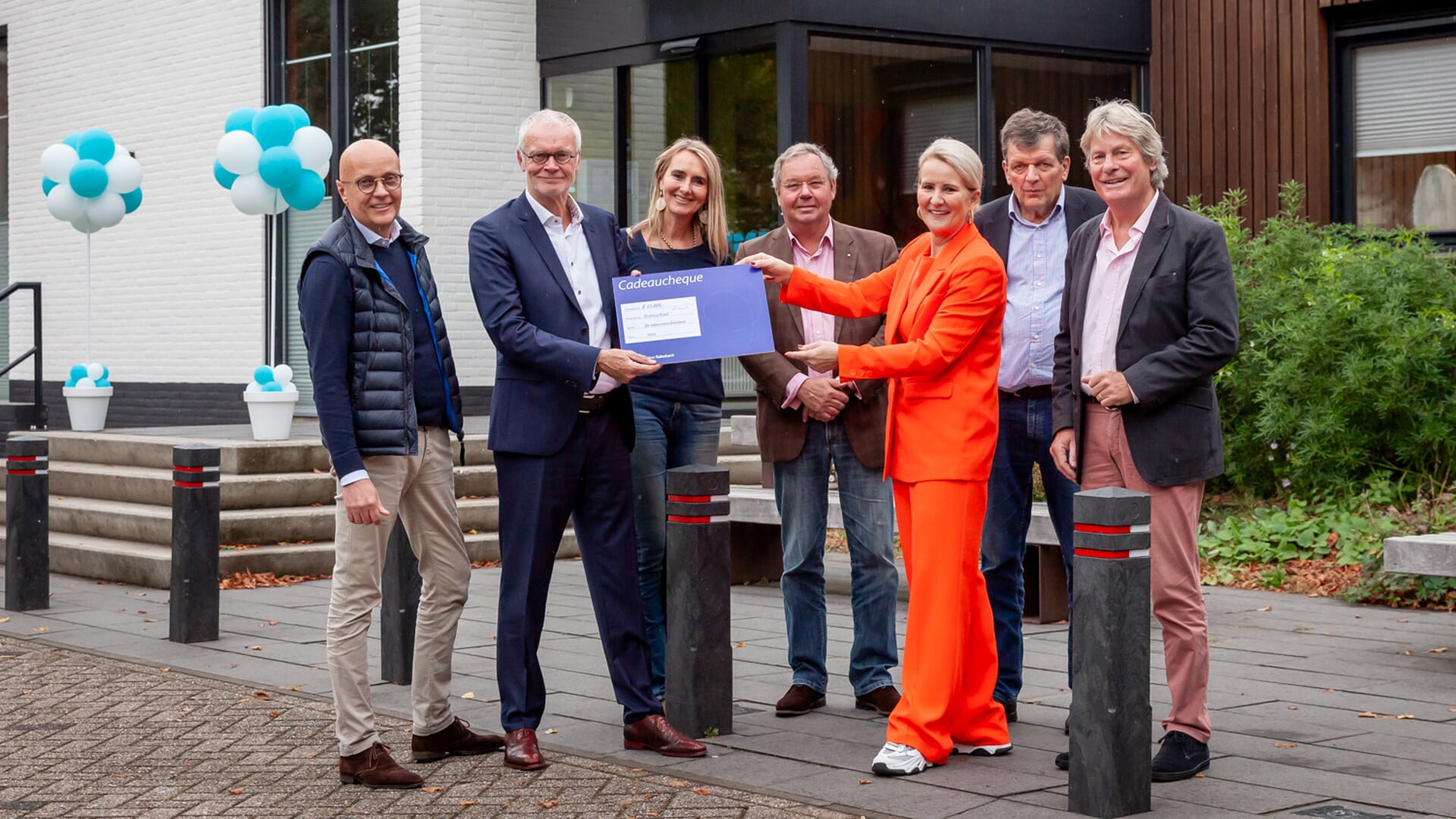 Arthur Woensdregt, Danny Mulder, Femke Lagaaij, Achilles Vink, Karin Sonneveld, Tim Snoek en Jan van Gessel.