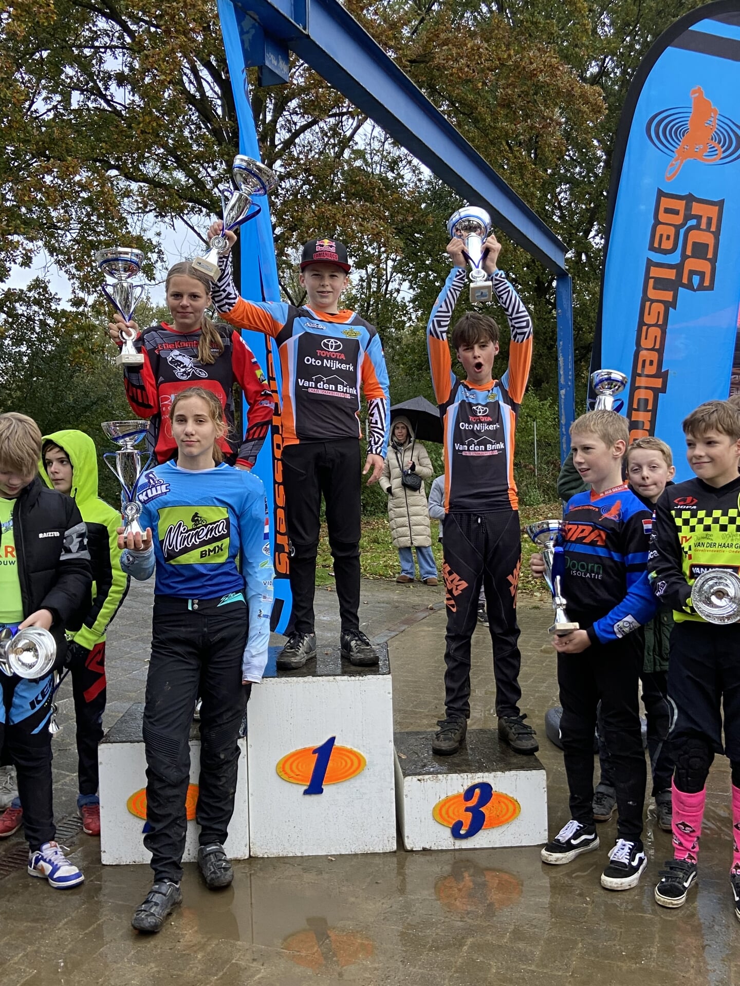 Districtskampioen Seth van den Brink , Simon Vos 3e