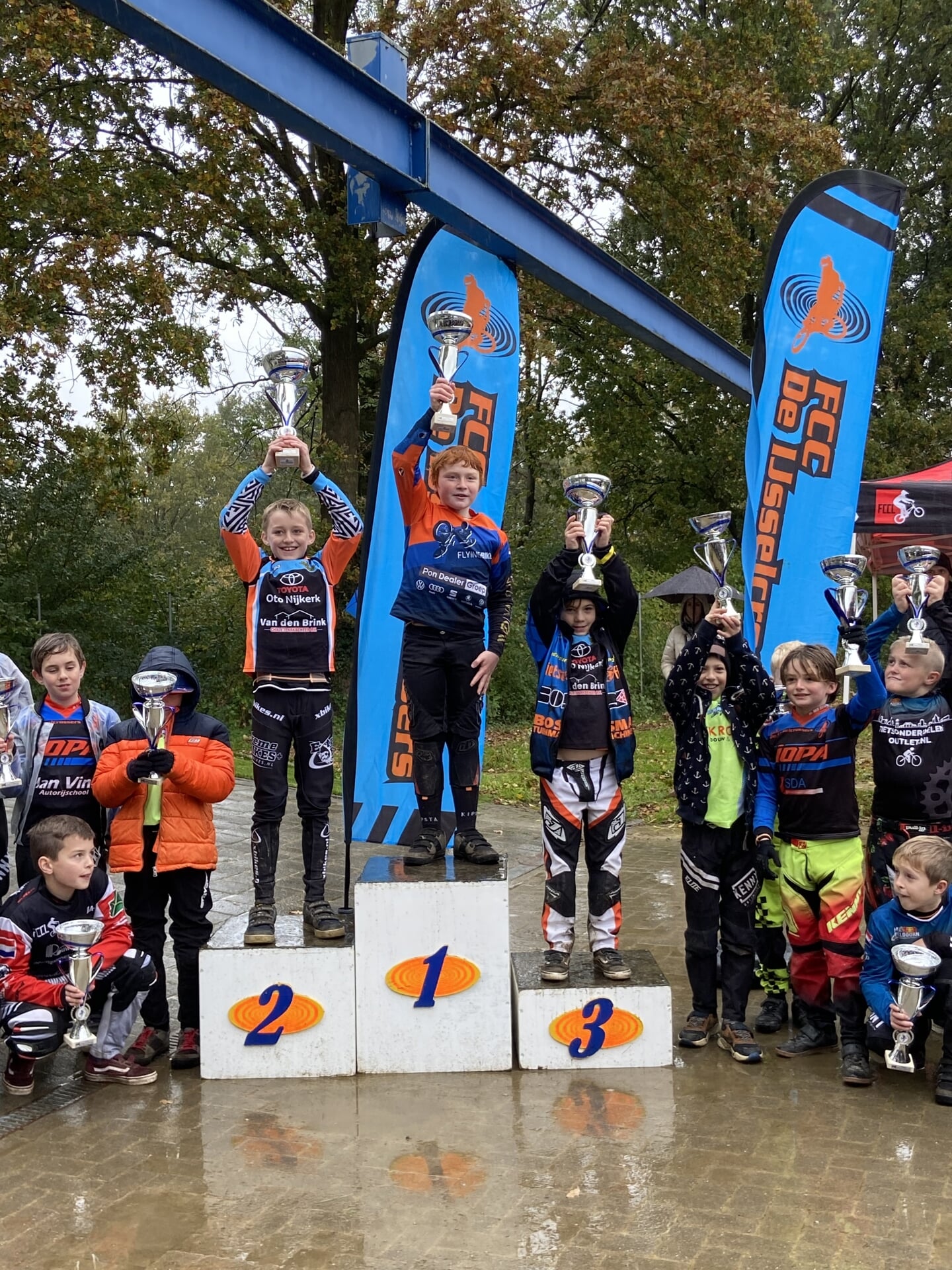 Justin Grift 2e, Maaike Schneider 3e