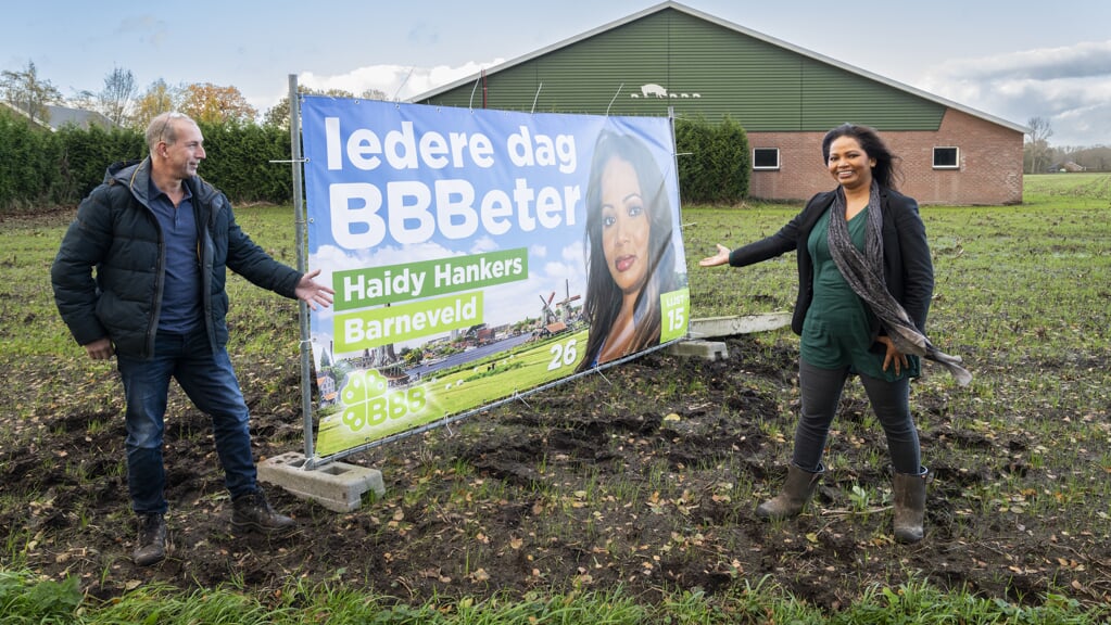 Haidy Hankers is de partner van het Barneveldse VVD-raadslid Theo Bos. Hij gaf haar het zetje om voor de BBB de politiek in te gaan. ,Hij zei: 'Ik zou teleurgesteld zijn als je níet zou doen'."