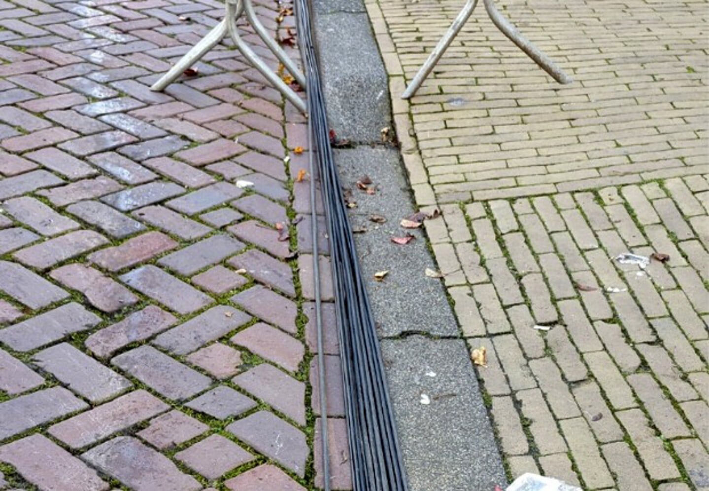 voorbereiding intocht Sint
kilometers kabel