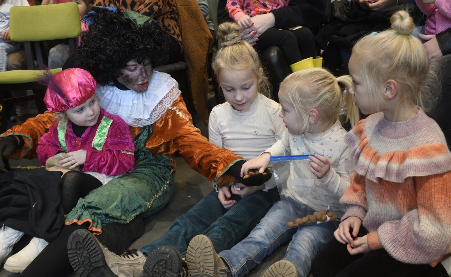 Sinterklaas bezoekt Garderen