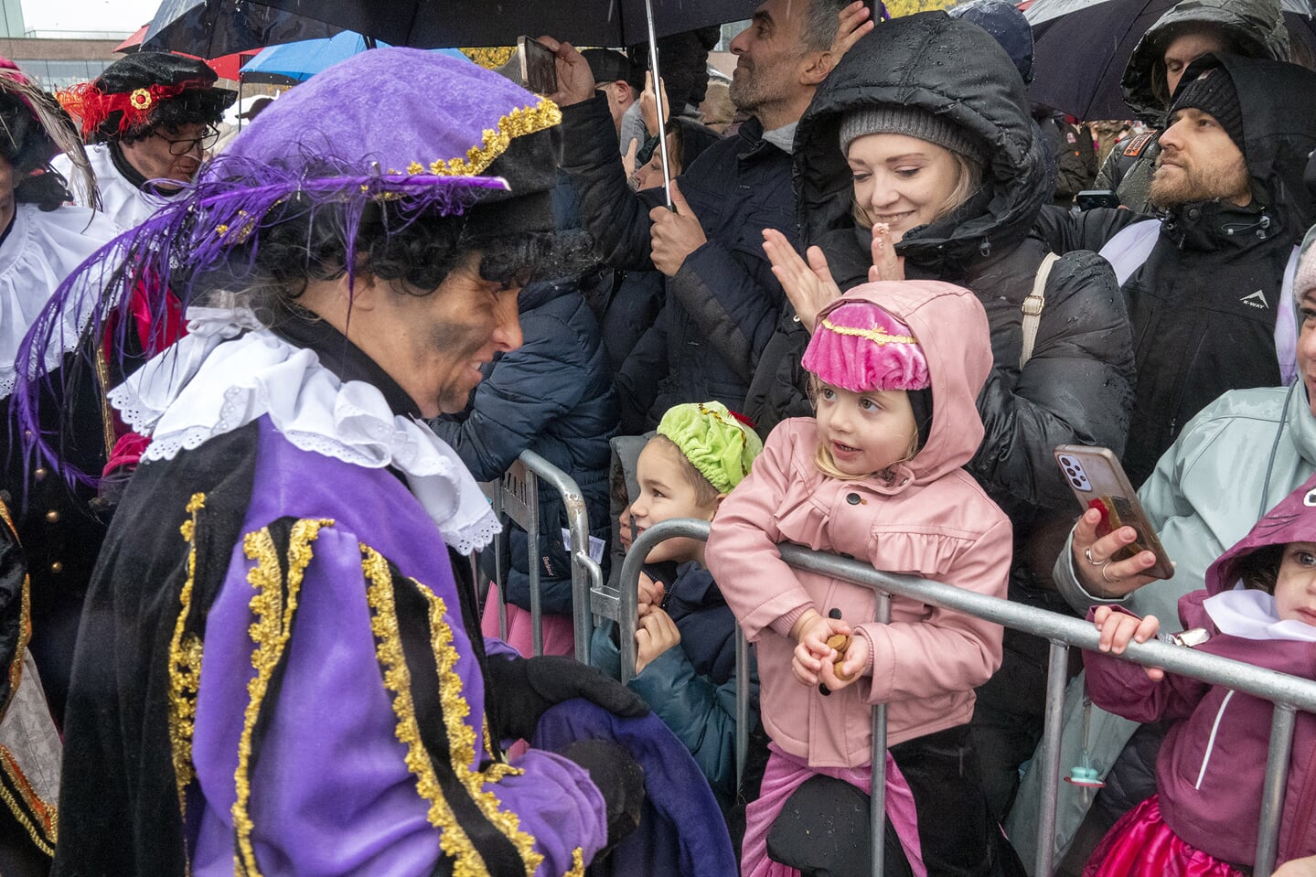 Intocht Sinterklaas in de Eemhaven Amersfoort