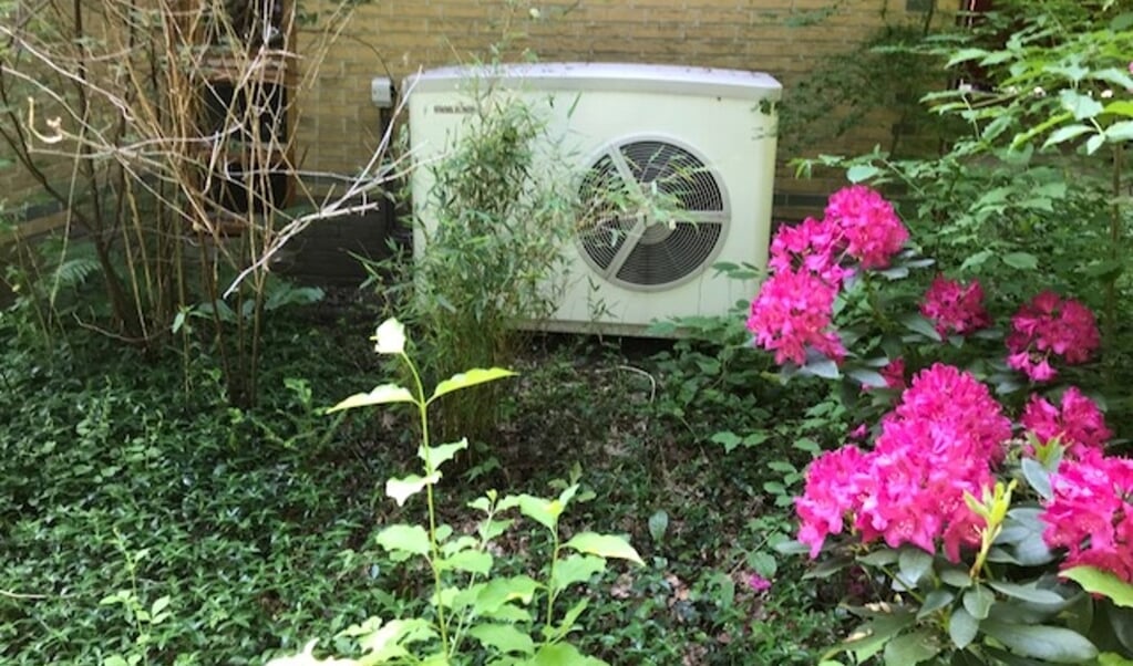 De buitenunit van de warmtepomp kan ook in de tuin geplaatst. (BENG!) 