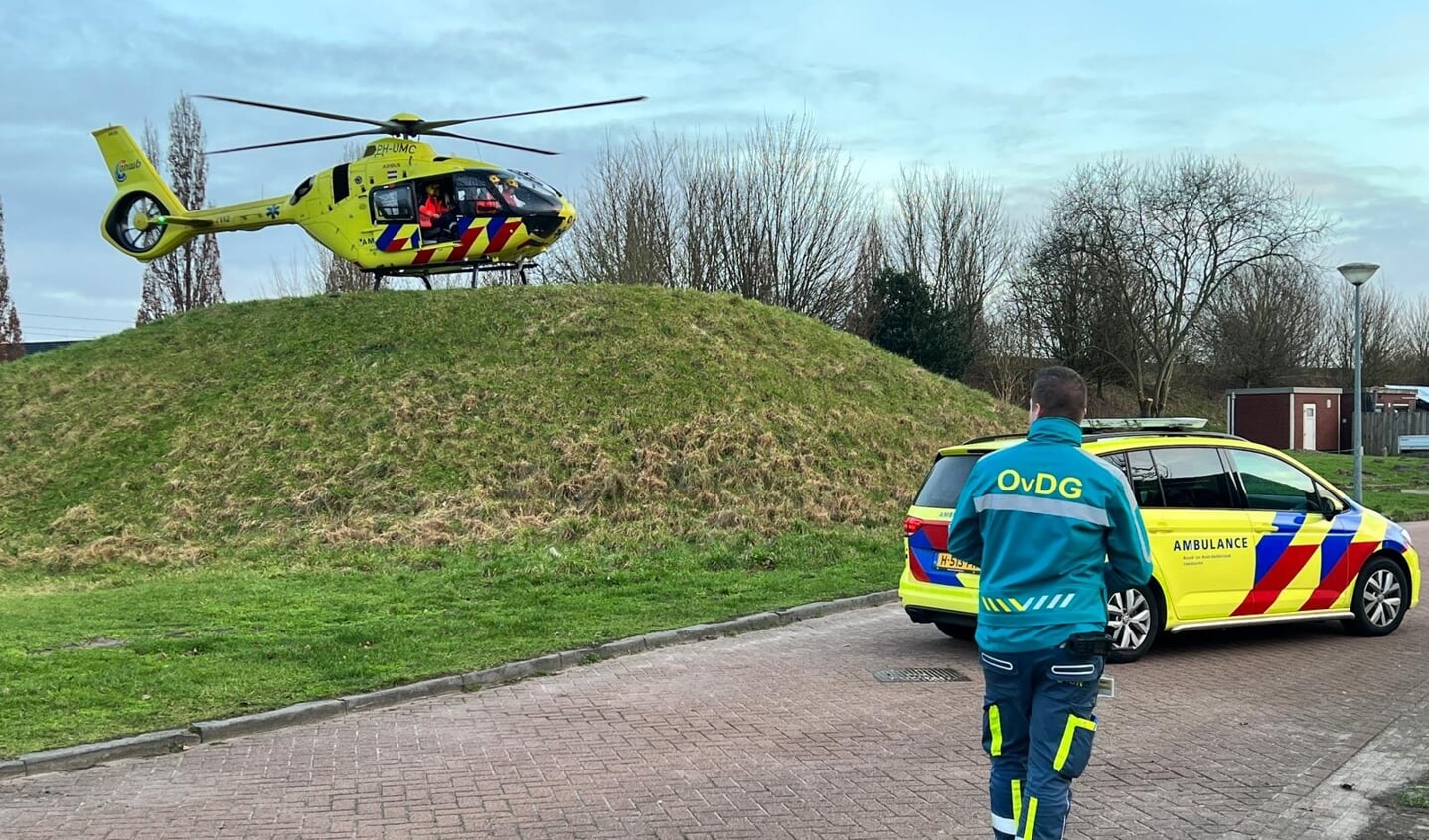 Afgelopen weekend landde een traumahelikopter op een opmerkelijke plek in de bebouwde kom van Harderwijk.