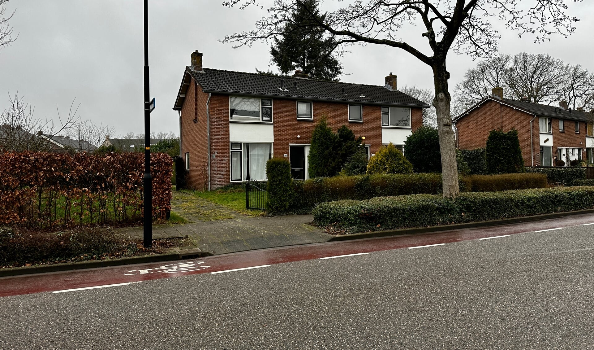 De te slopen woningen aan de Hamburgerweg Ermelo.