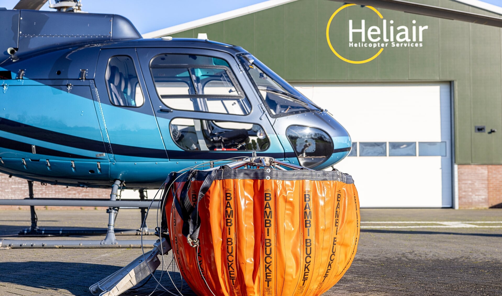 De BambiBucket van Heliar Helicopter Services.