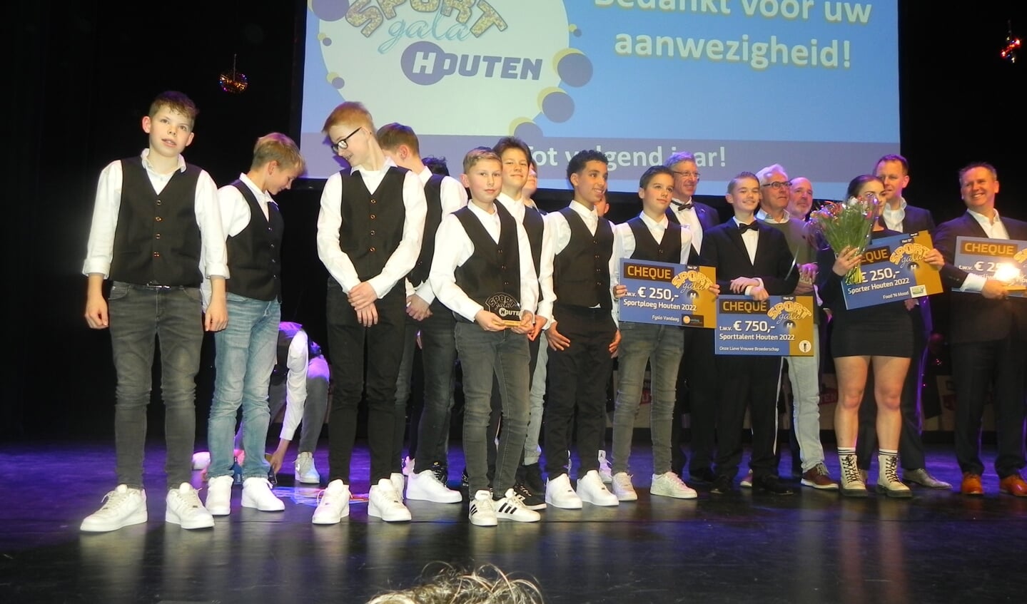 Alle prijswinnaars van het sportgala Houten 2022 bij elkaar.