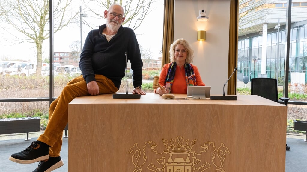 Voor één keer werden de rollen omgedraaid: nu interviewde burgemeester Melissant columnist Jos Huibers.