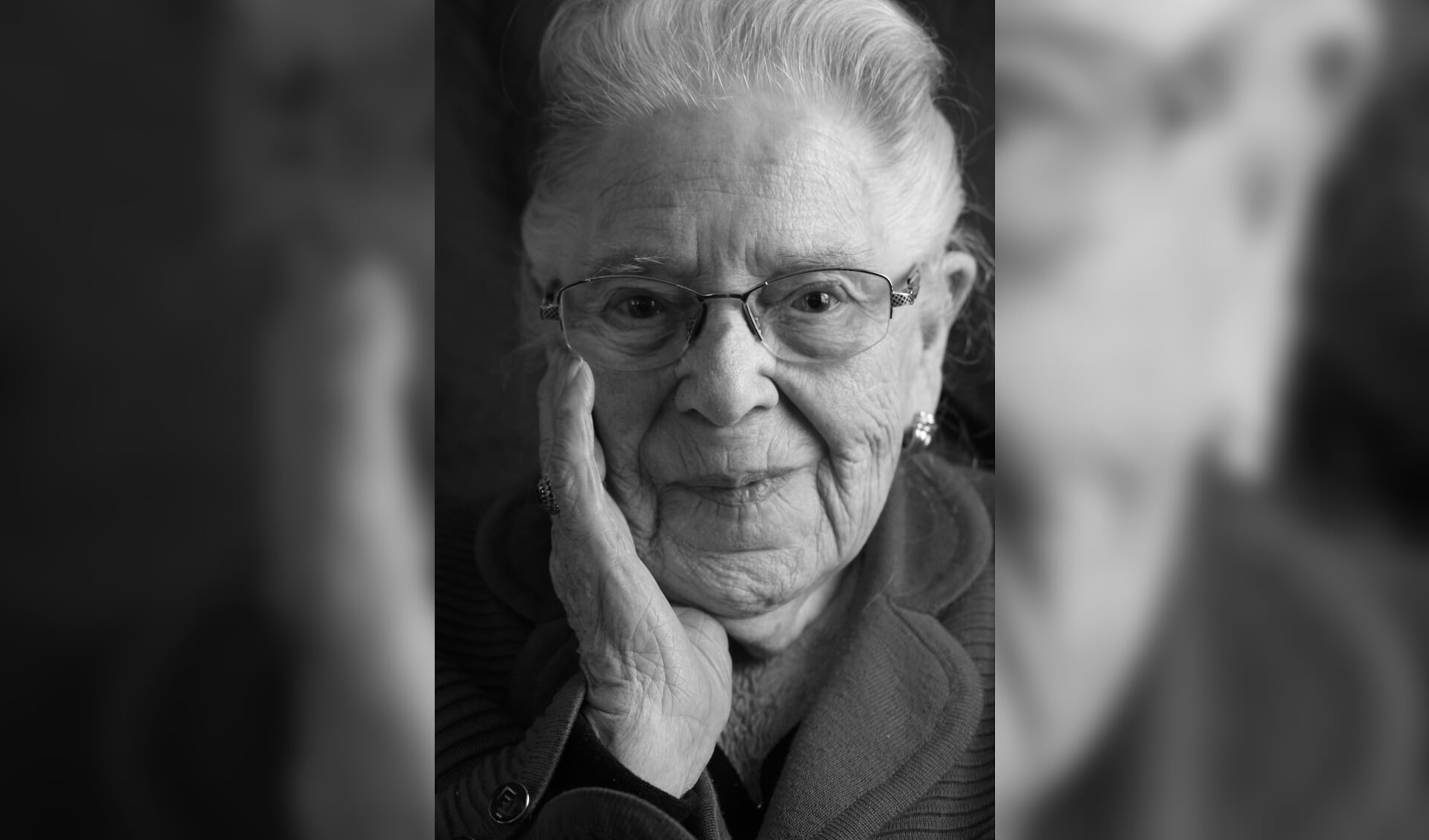 ‘Vrijheid is niet vanzelfsprekend, deze moeten we koesteren.’ benadrukt de 102 jaar geworden, recent overleden, Anna de Leeuw- Samuel uit Apeldoorn.