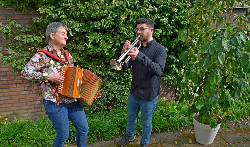 Judica Lookman en Özkan Gökdemir: "Muziek verbindt en verbroedert. Het is een geweldig medium om de integratie te bevorderen!"