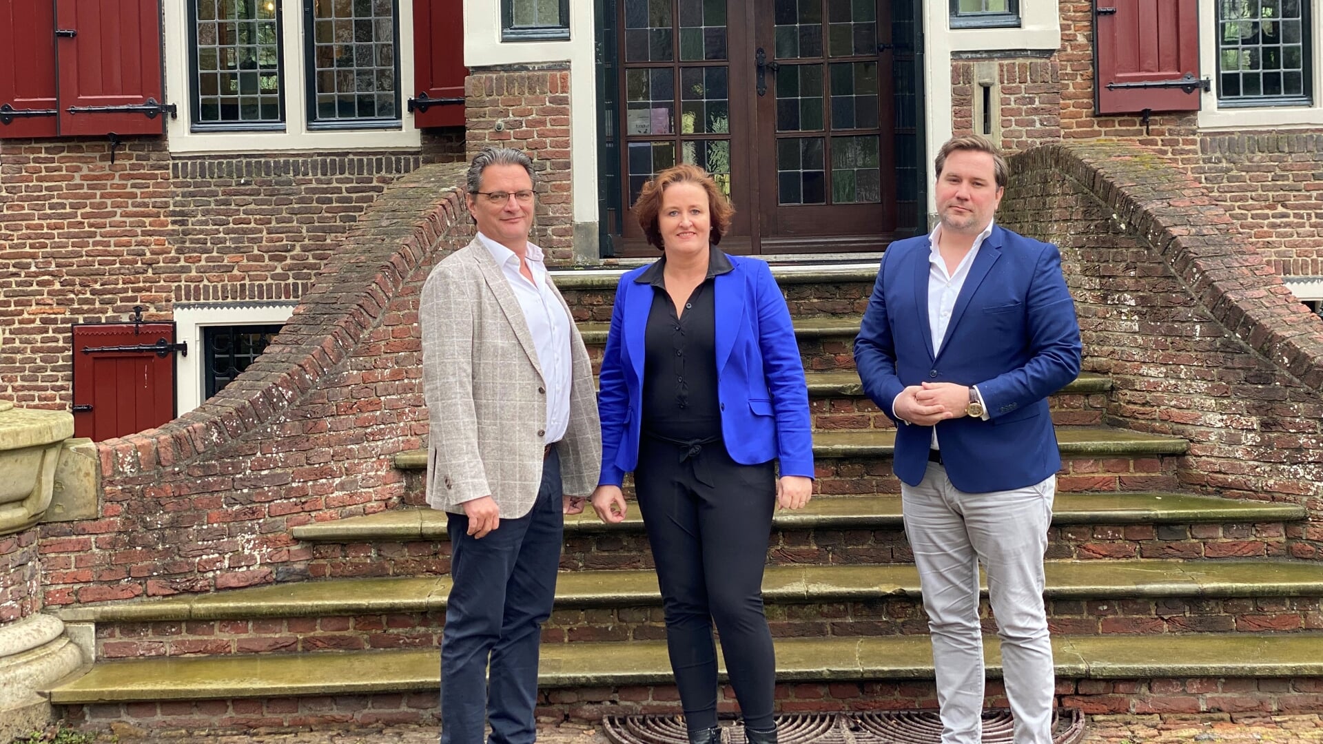 EHM Group neemt Kasteel De Essenburgh over van het Harderwijkse ondernemerspaar Jos en Angela Baars.