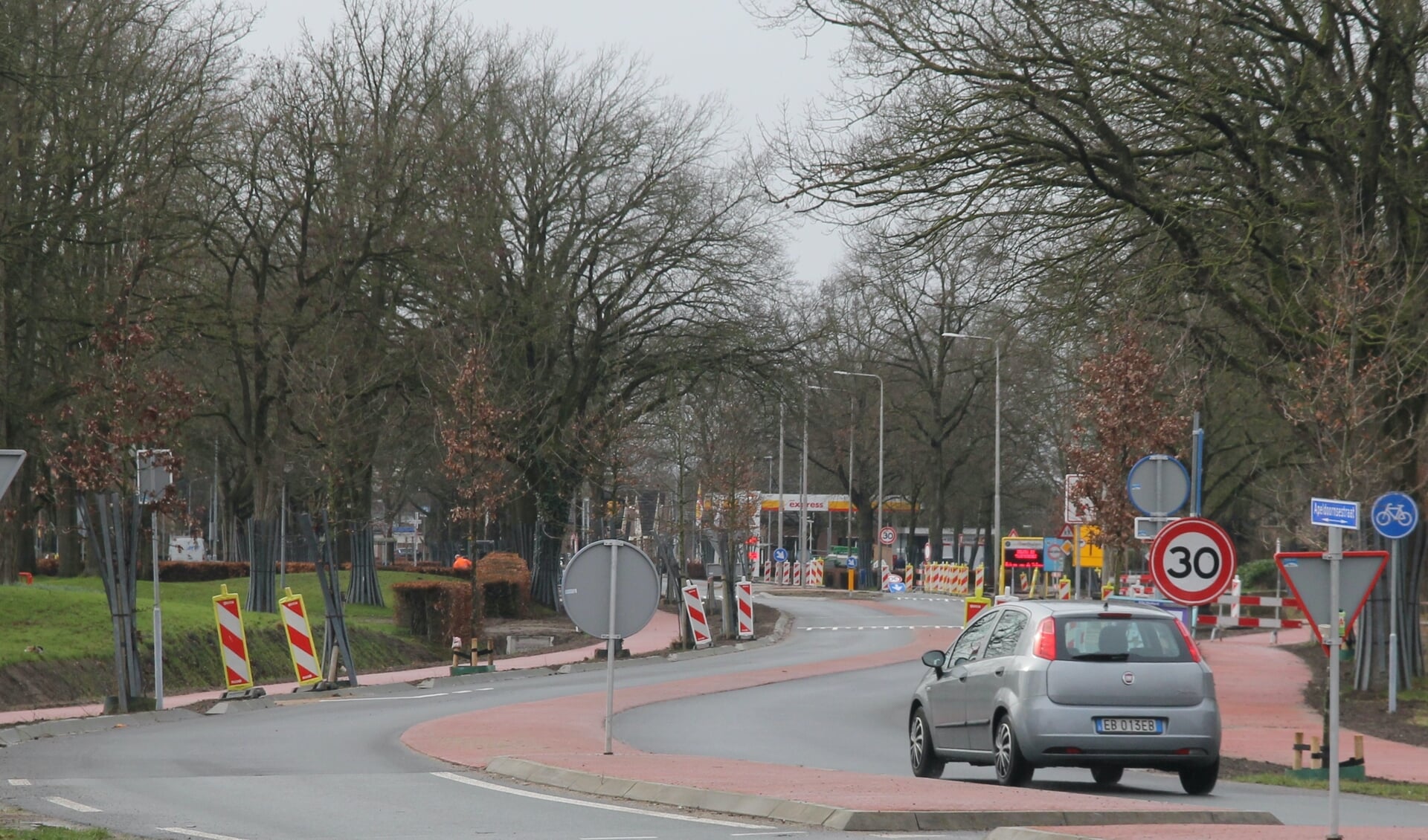 De Apeldoornsestraat in Voorthuizen is weer geopend.