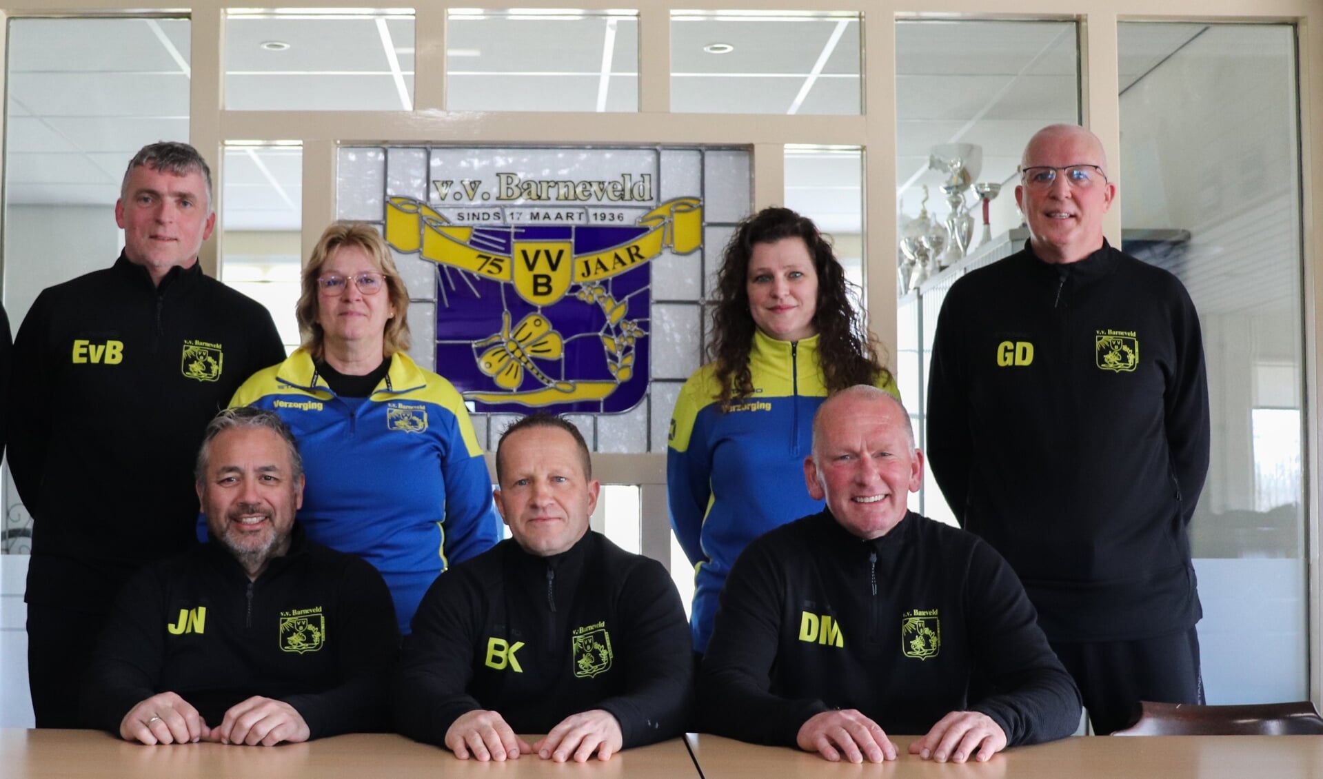 De volledige staf van VV Barneveld blijft ook volgend seizoen actief op 't Nieuwe Oost.
