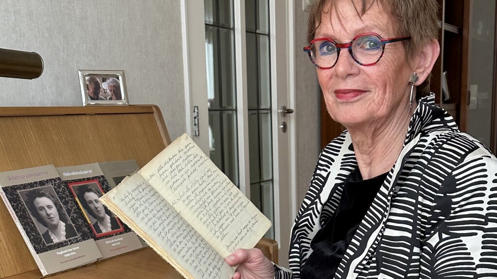 Anneke Dijkman is trots dat delen van het dagboek haar moeder de hele wereld overgaan.