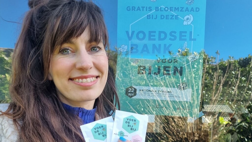 Voedselbank voor bijen in Ouderkerk.