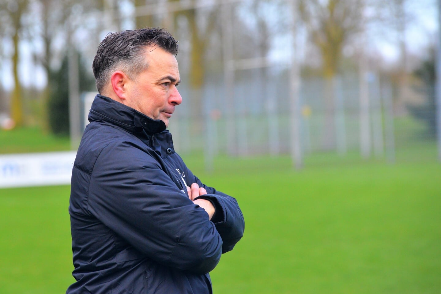 Jan Willem Pes (de huidige RVW-vrouwentrainer) wordt de eerste vrouwen-hoofdtrainer van de nieuwe Renkumse fusieclub SCW'23.