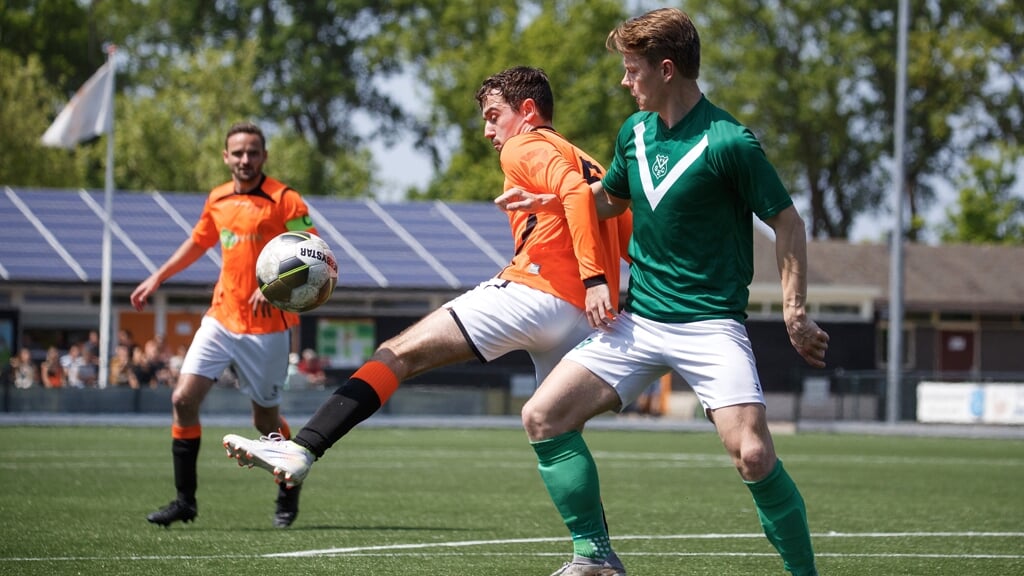 Swen van Dalen, hier in actie tegen SEC, scoorde niet, maar was wel de uitblinker bij Achterveld