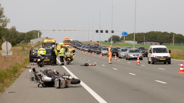 Ernstig motorongeval op A1 nabij toerit Baarn