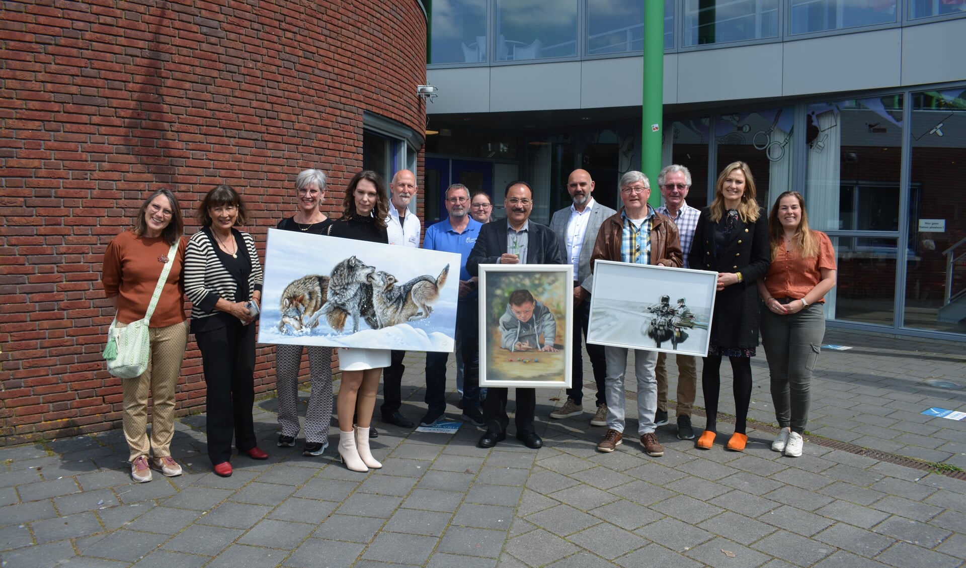 Winnaars, juryleden, wethouder en sponsoren.