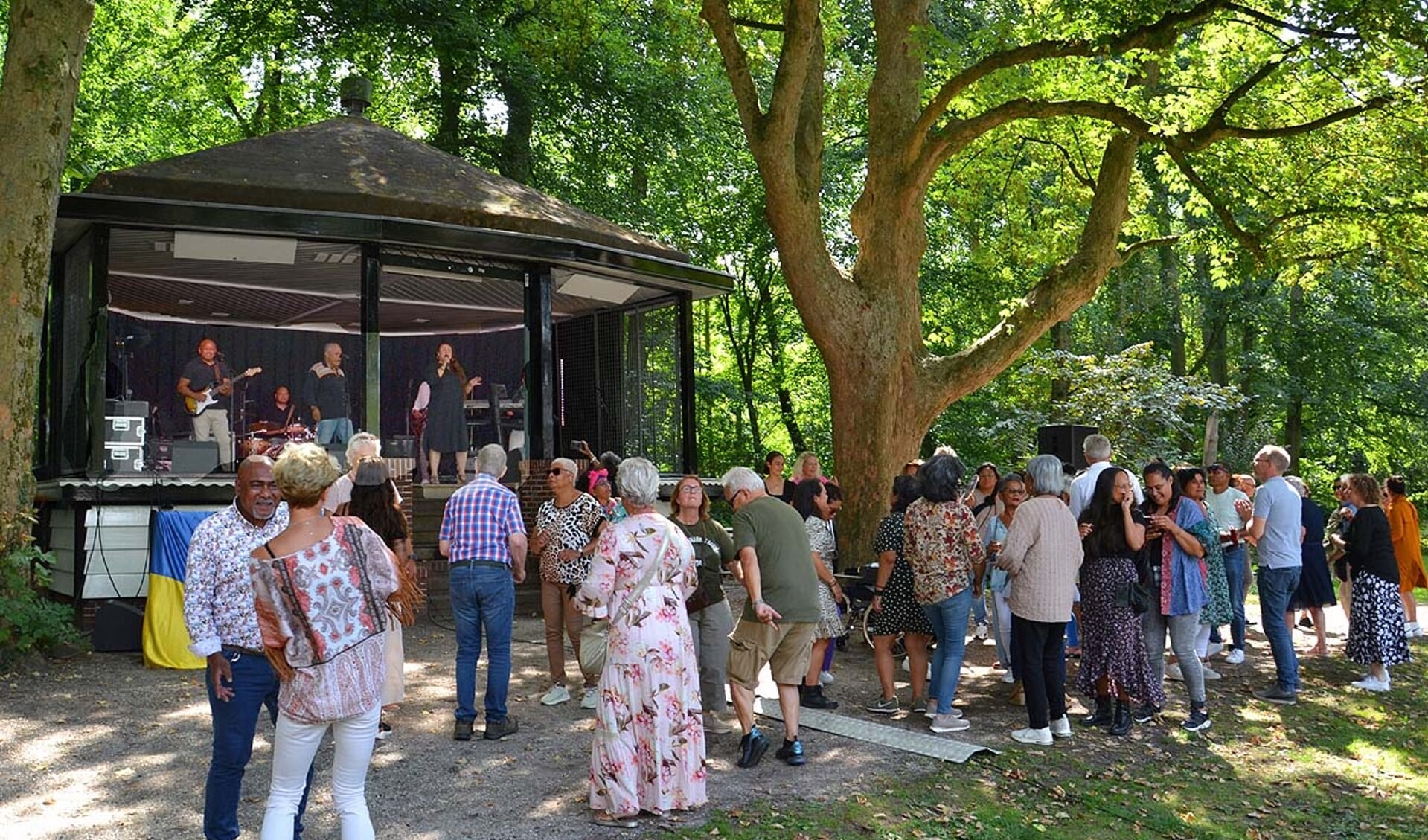 ParkPodium in Breukelen maakt zich op voor zomer vol gratis  openluchtconcerten | Nieuws uit de regio Soest