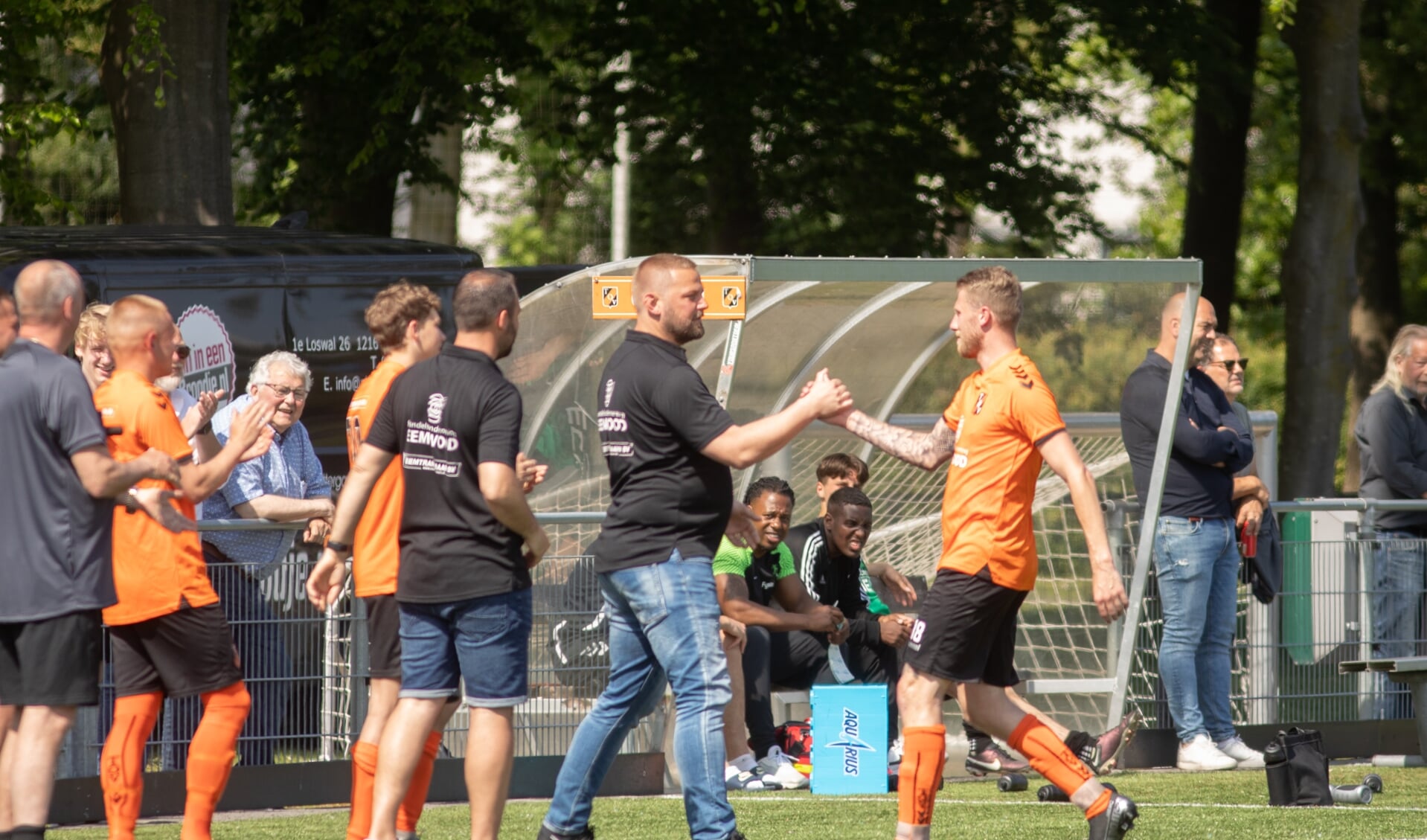 TOV speelde thuis op sportpark ter Eem tegen Fc Almere