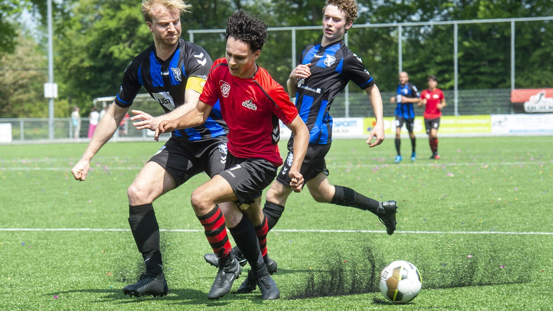 Een moment uit de wedstrijd AFC Quick tegen PVC.