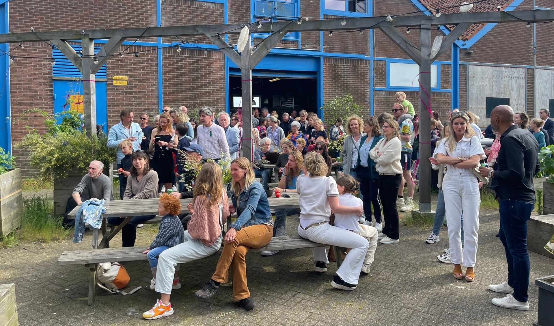 Bezoekers tijdens het evenement.