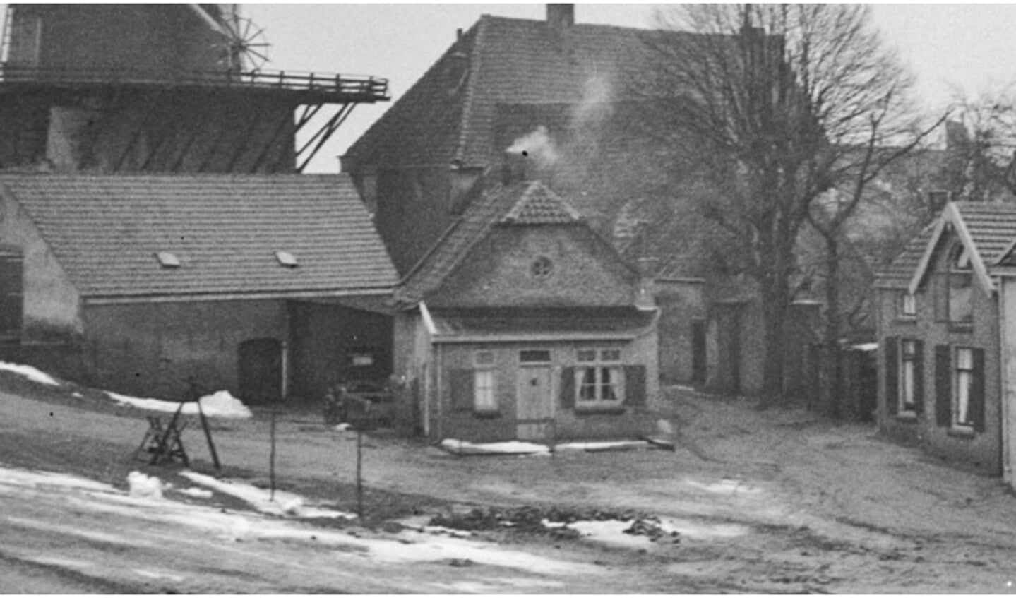 Foto van het huis rond
1940, ingezoomd) 