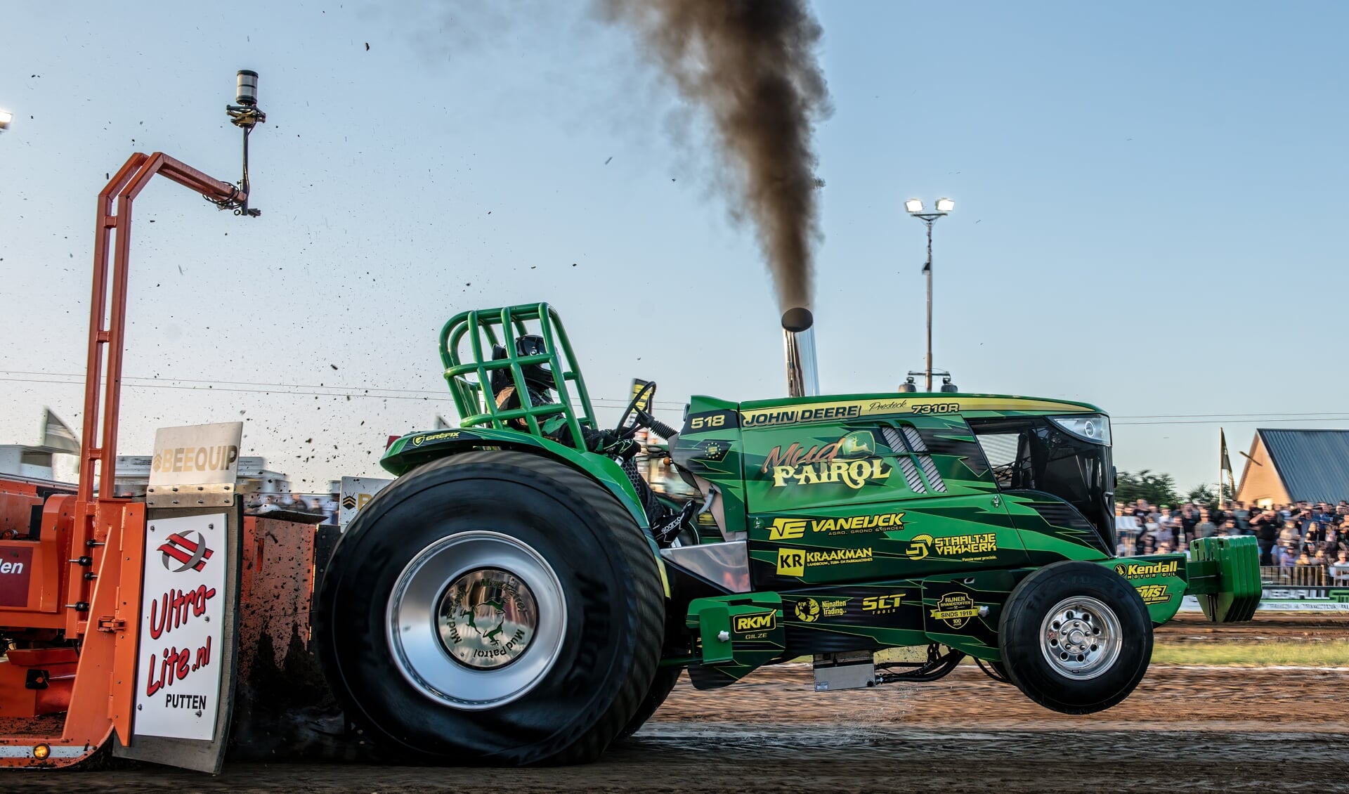 Op vrijdag 9 en zaterdag 10 juni 2023 vindt het jaarlijkse tractorpullingevenement Megapull Stroe plaats. 