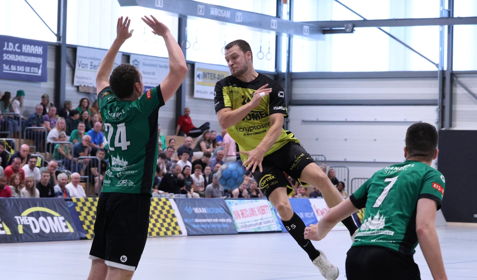 The Dome/Handbal Houten - Tachos