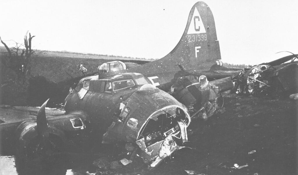 Het wrak van de B-17