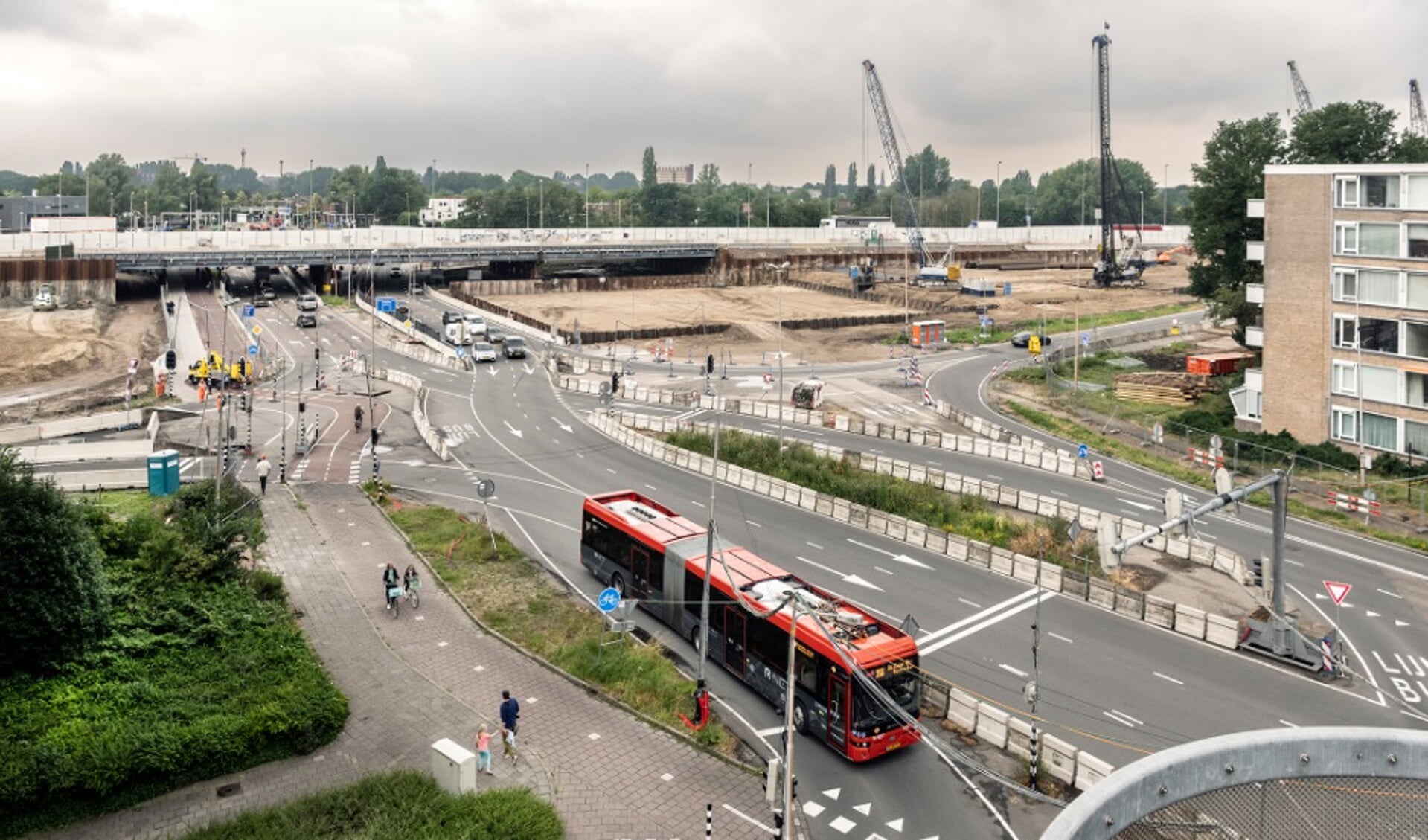 Wie dit weekend de A9 op moet, wordt opgeleid met gele borden.