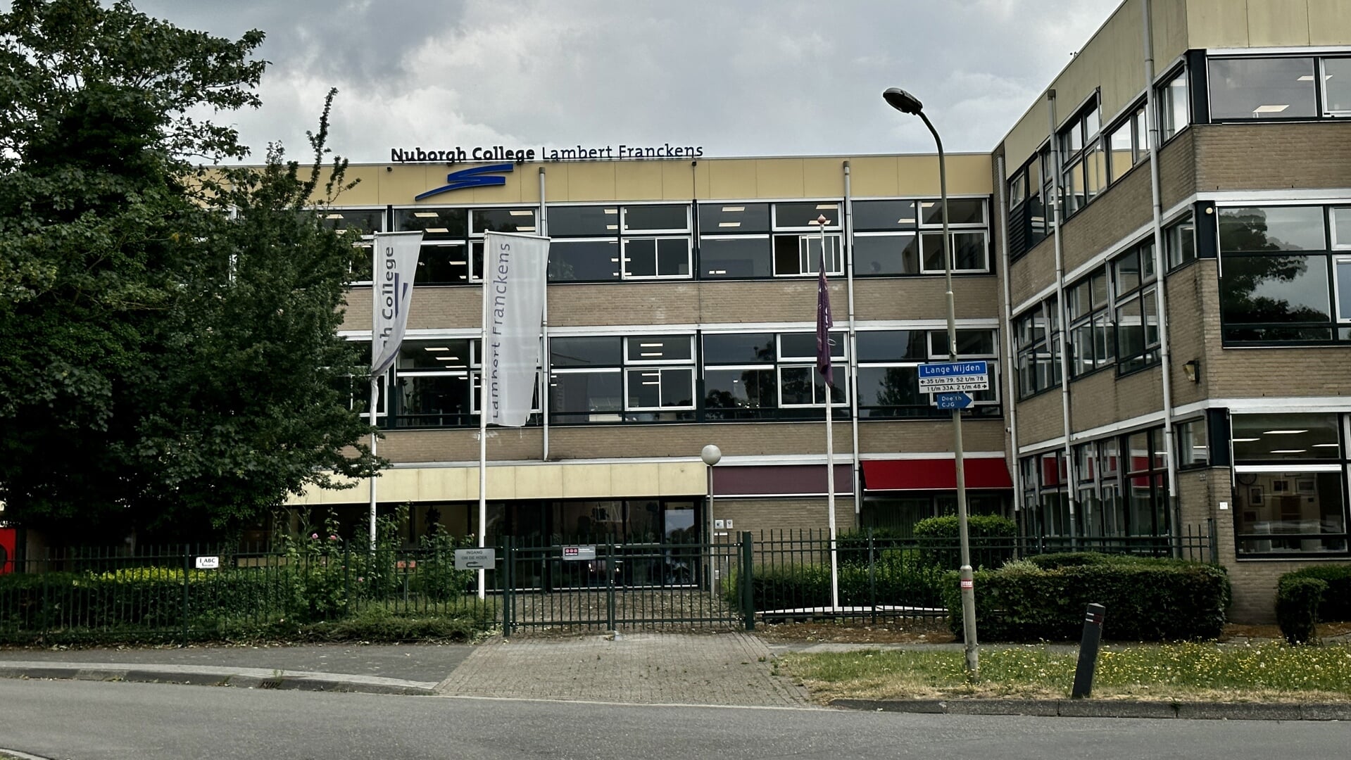 De werkzaamheden staan op de tocht.