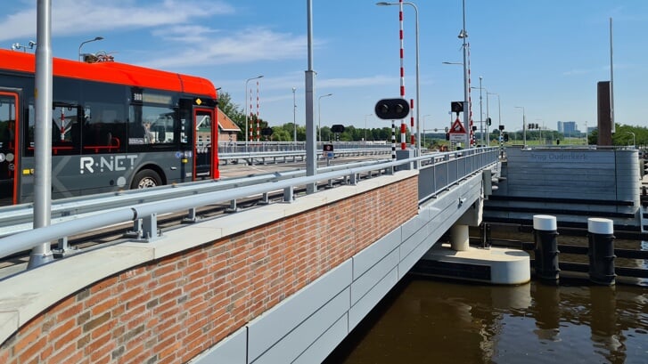 De brug over de Amstel bij Ouderkerk.