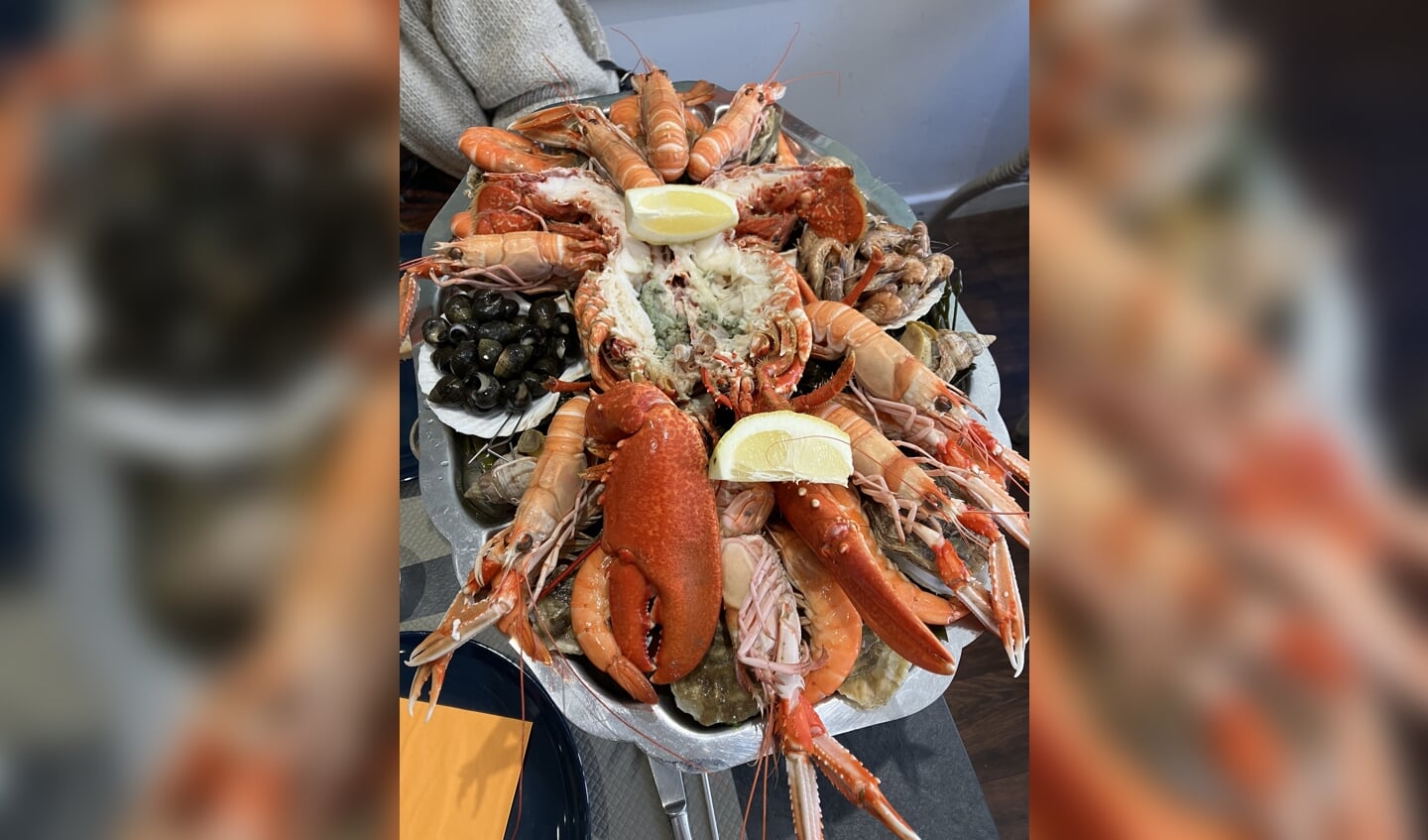 Smullen van Fruits de Mer in het Franse Tréguir.